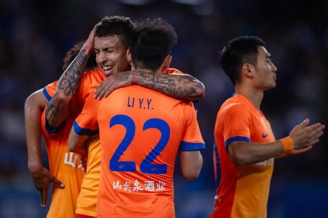 泰山要用高压管理化解危机 严令杜绝“克雷桑第二”